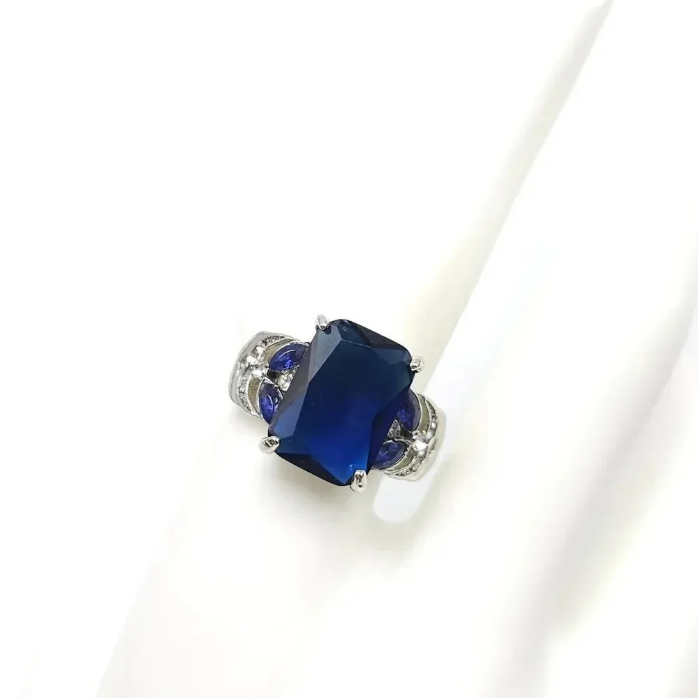 Clear Rhinestone Royal Blue Zircon Engagement Ring Size 9 Silver Tone VTG